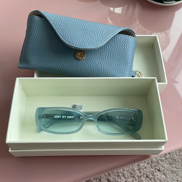 COPY - DMY BY DMY Billy (Milky Blue) Rectangle Sunglasses- NEW - Picture 2 of 11